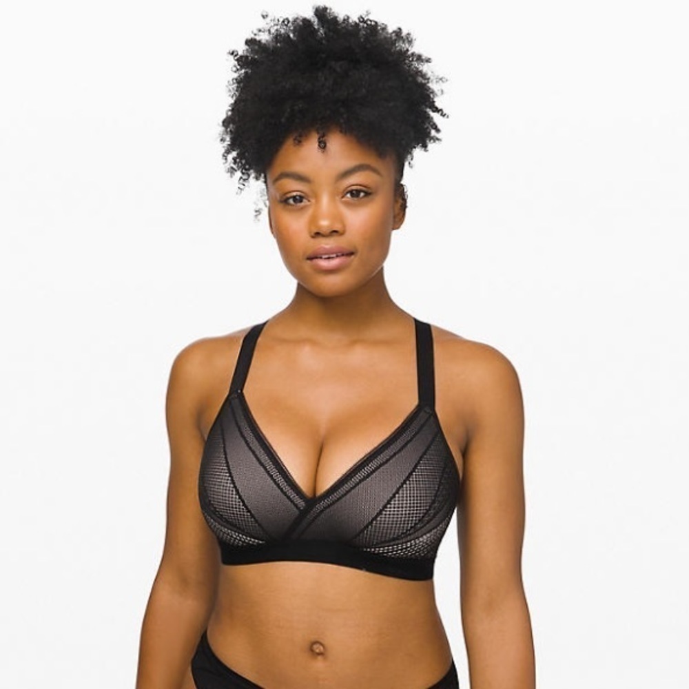 Lululemon AWAKE TO LACE Bra-34C
